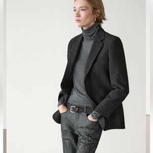 Massimo Dutti WOOL BLEND BLAZER  
Rsp $ 329.00 size 38 medium tweed